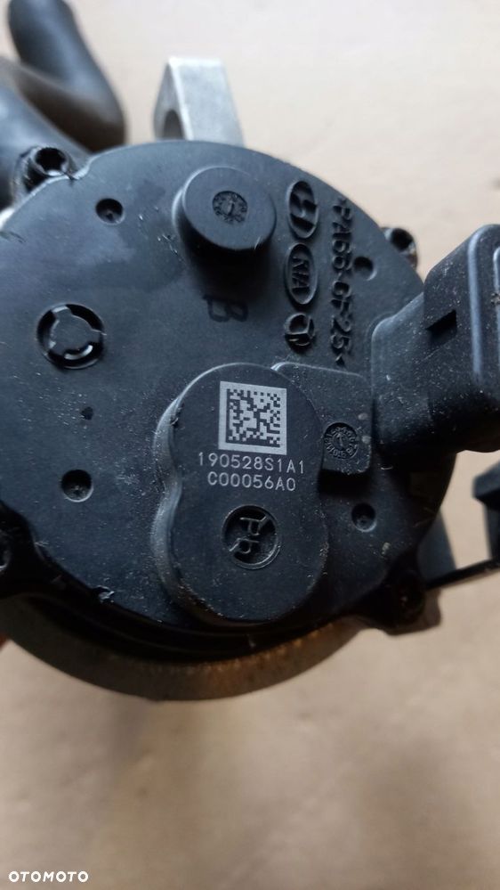DODATKOWA ELEKTRYCZNA POMPA WODY HYUNDAI GENESIS GV80 G80 G70 GV70 - 3
