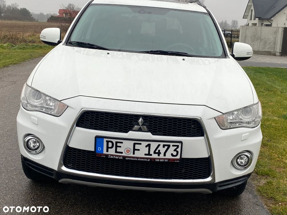Mitsubishi Outlander 2.2 DI-D 4WD TC-SST XTRA - 11