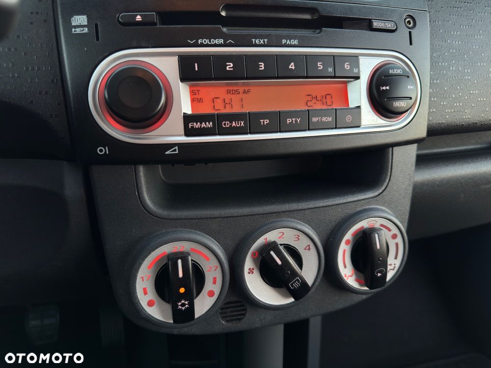 Mitsubishi Colt - 20