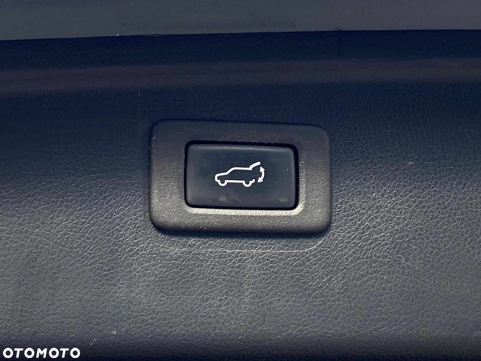 Subaru Outback 2.0D Active Lineartronic - 30