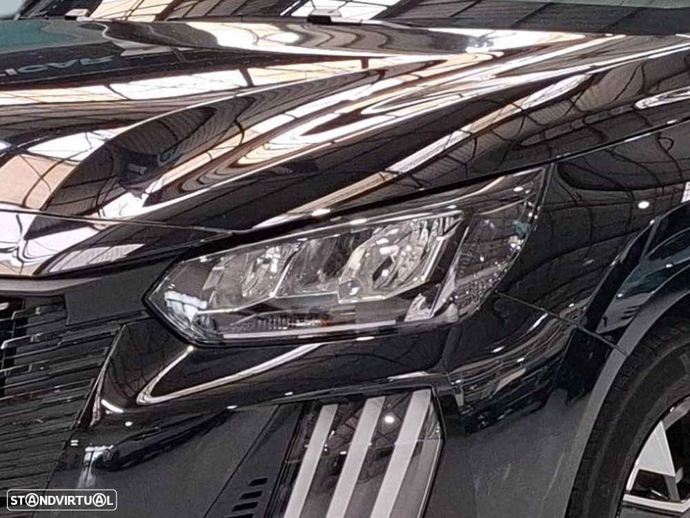 Peugeot 208 1.2 Hybrid Allure e-DCS6 — fotografia 16