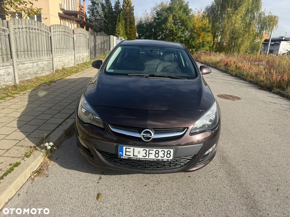 Opel Astra - 2