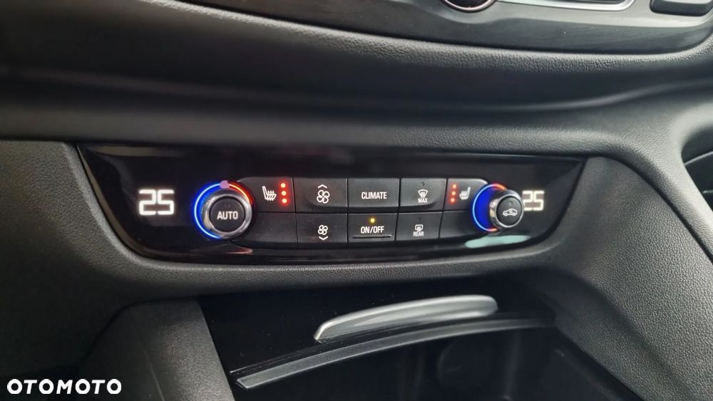 Opel Insignia 2.0 Dynamic - 26