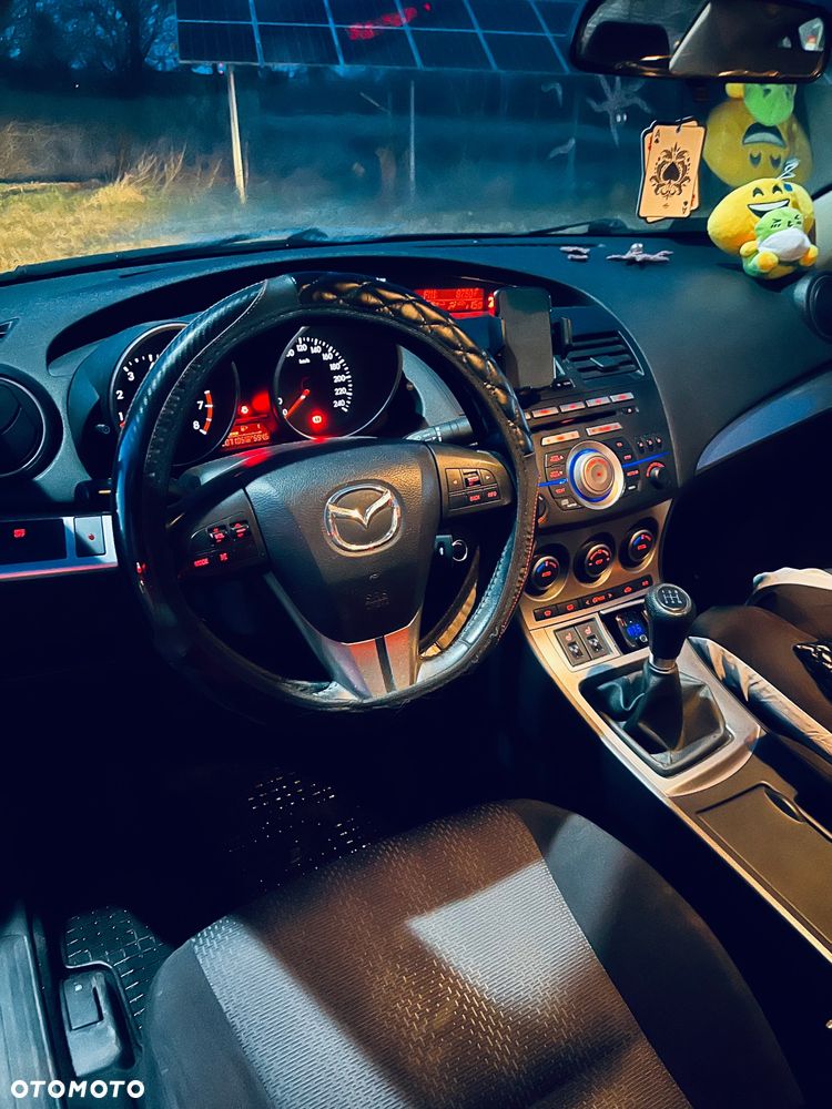 Mazda 3 - 6