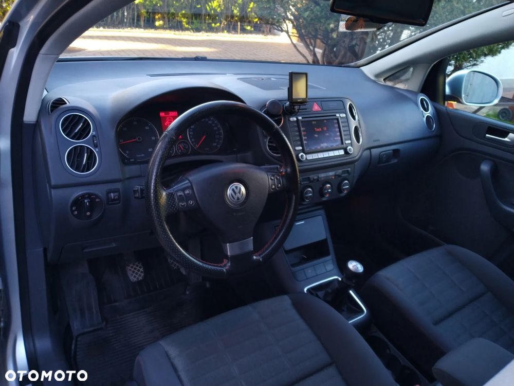 Volkswagen Golf Plus 2.0 TDI Goal - 19