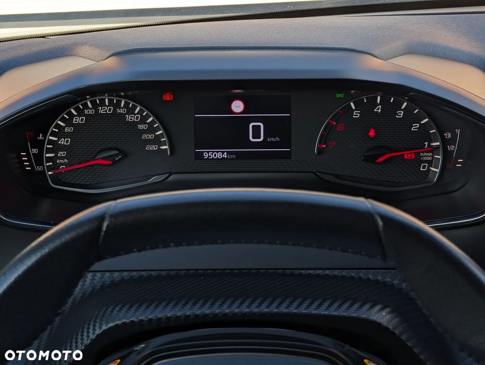 Peugeot 2008 PureTech 130 Active - 28