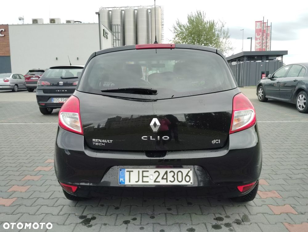 Renault Clio - 6