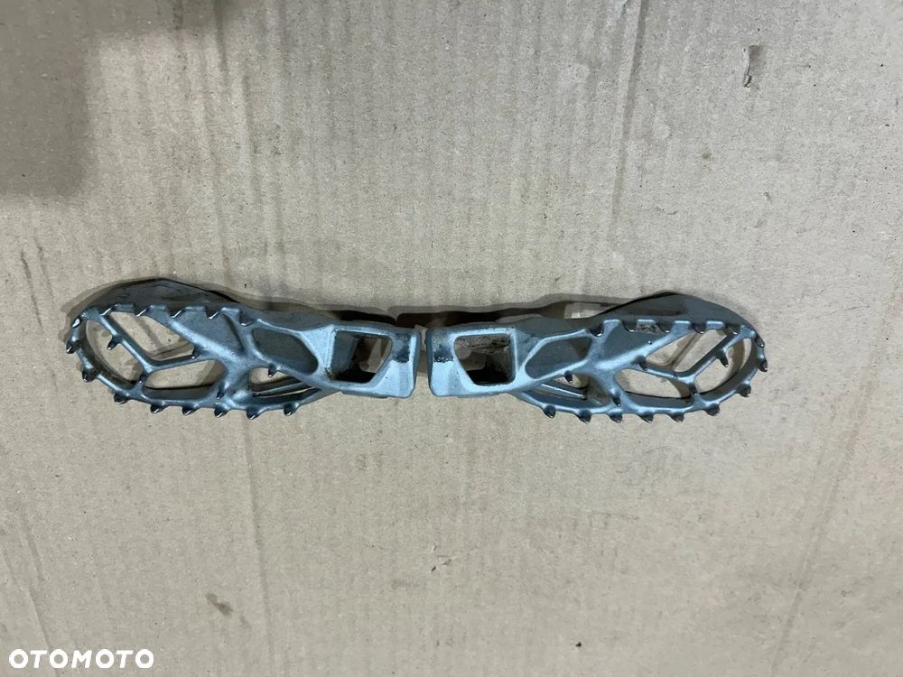 Pegi podnóżki KTM HUSQVARNA GASGAS 2023  ORGIANŁY  a4600304000 - 1