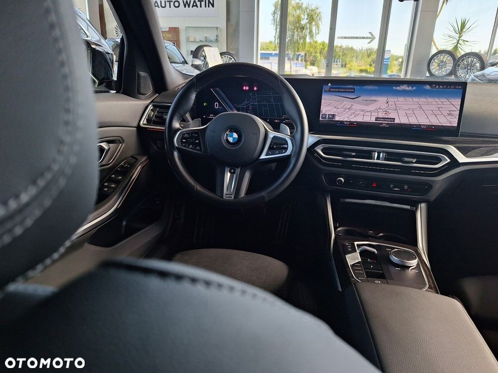 BMW Seria 3 320d xDrive mHEV M Sport - 24