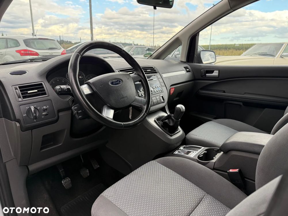 Ford Focus - 13