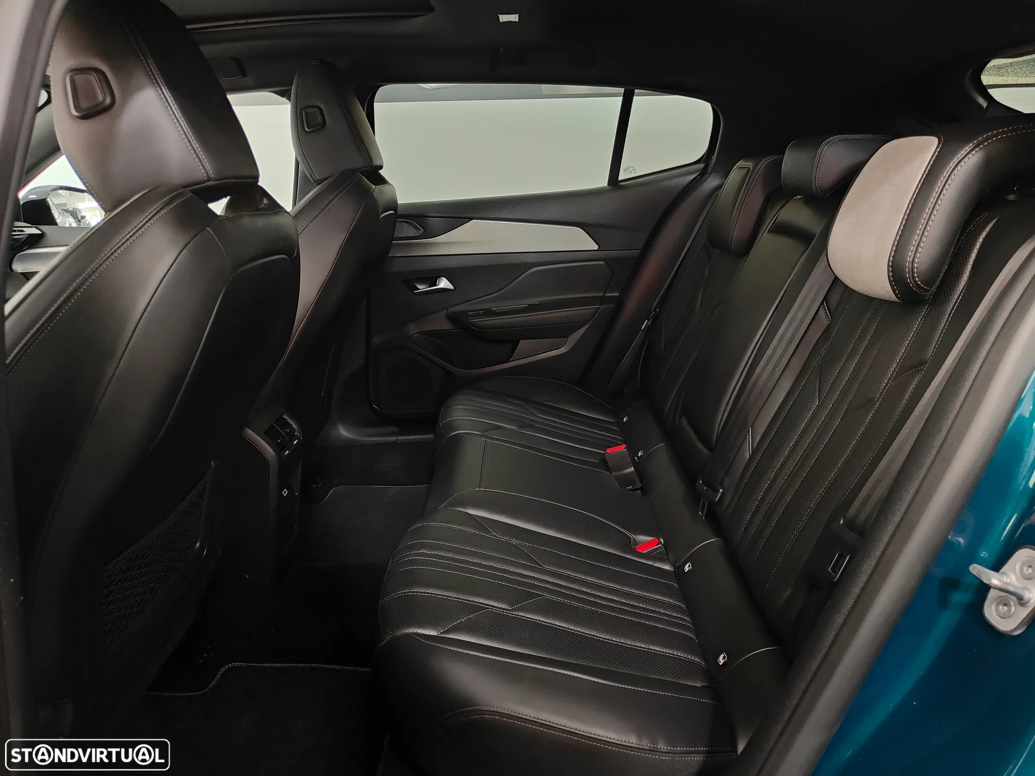 Peugeot 408 1.6 Hybrid GT e-EAT8 - 7