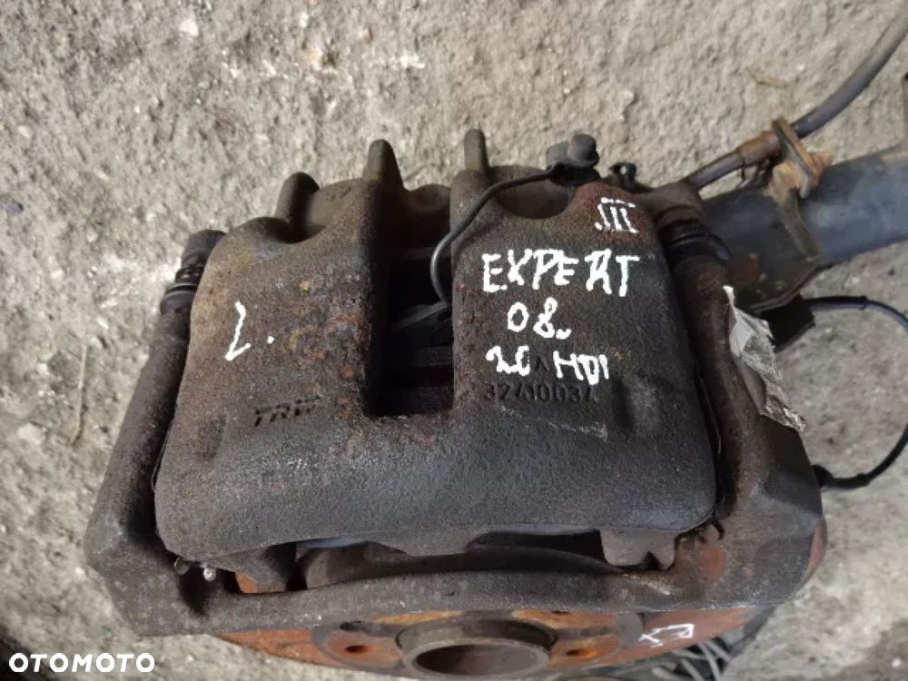 PEUGEOT EXPERT II JUMPY SCUDO II 2.0 HDI 2008 ROK ZACISK HAMULCOWY PRZÓD LEWY - 1