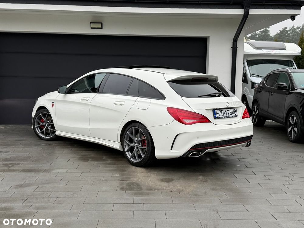 Mercedes-Benz CLA 250 4Matic 7G-DCT Sport - 10