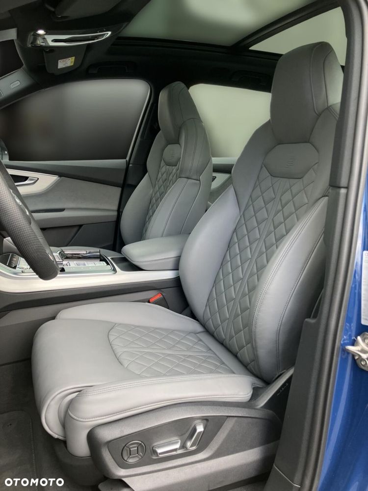Audi Q7 - 13