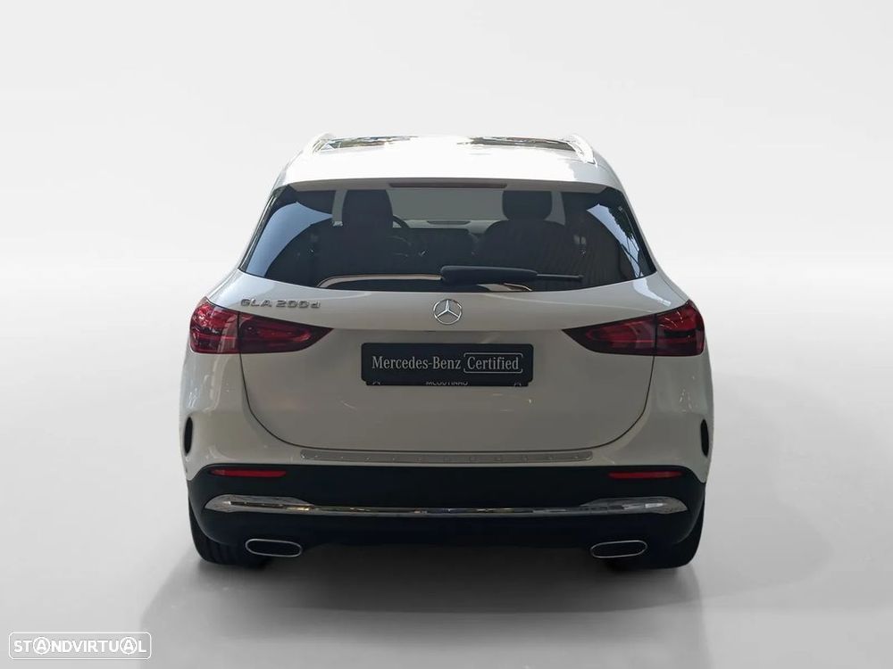 Mercedes-Benz GLA 200 d - 5