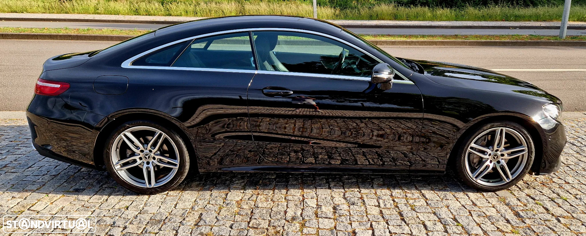 Mercedes-Benz E 220 d AMG Line - 11