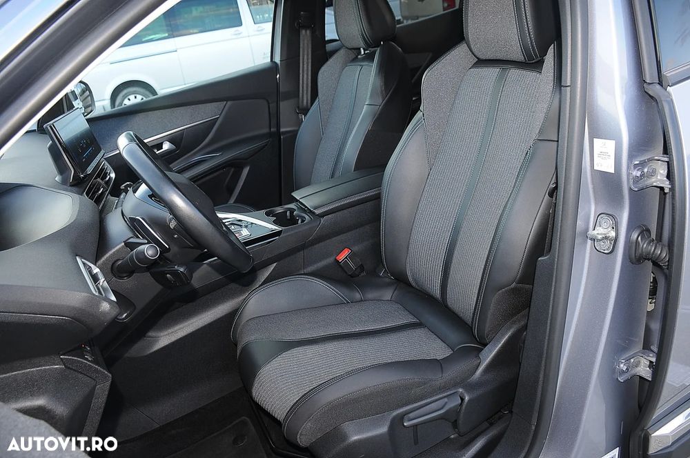 Peugeot 3008 - 12