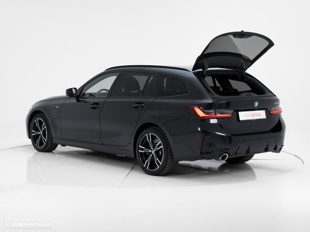 BMW 330 e Pack Desportivo M Auto - 5