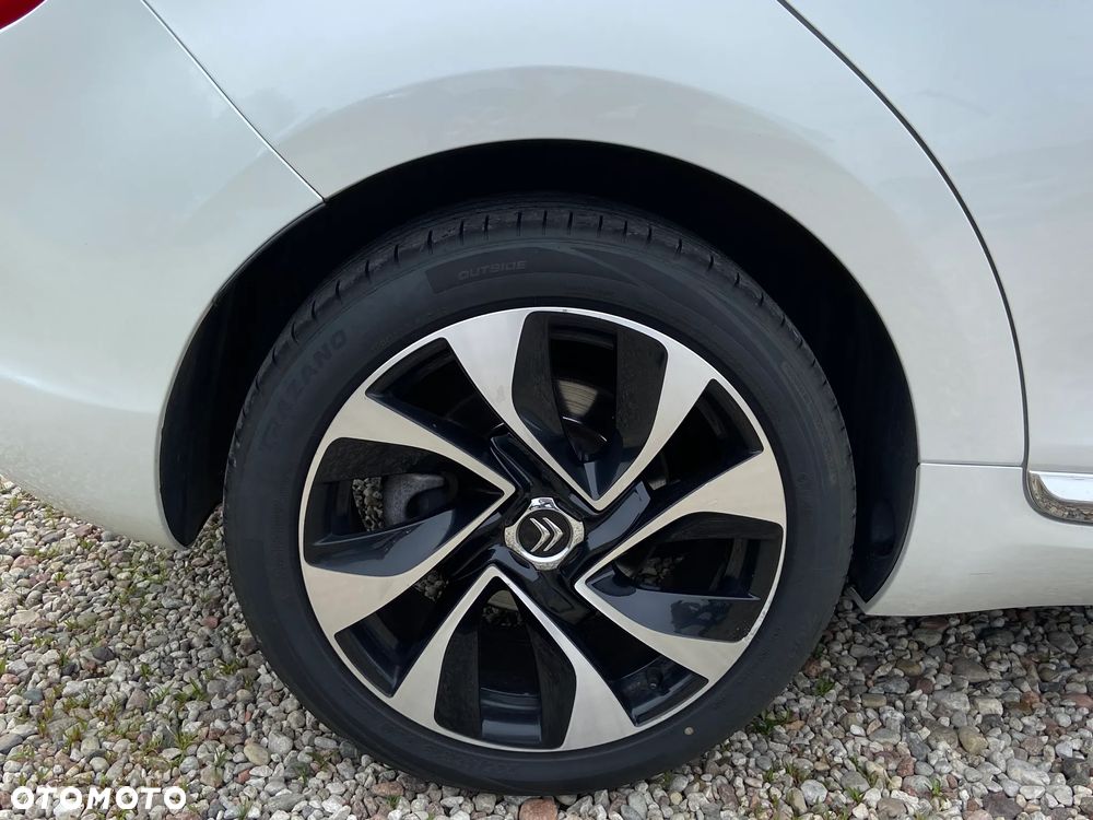 Citroën DS5 - 11