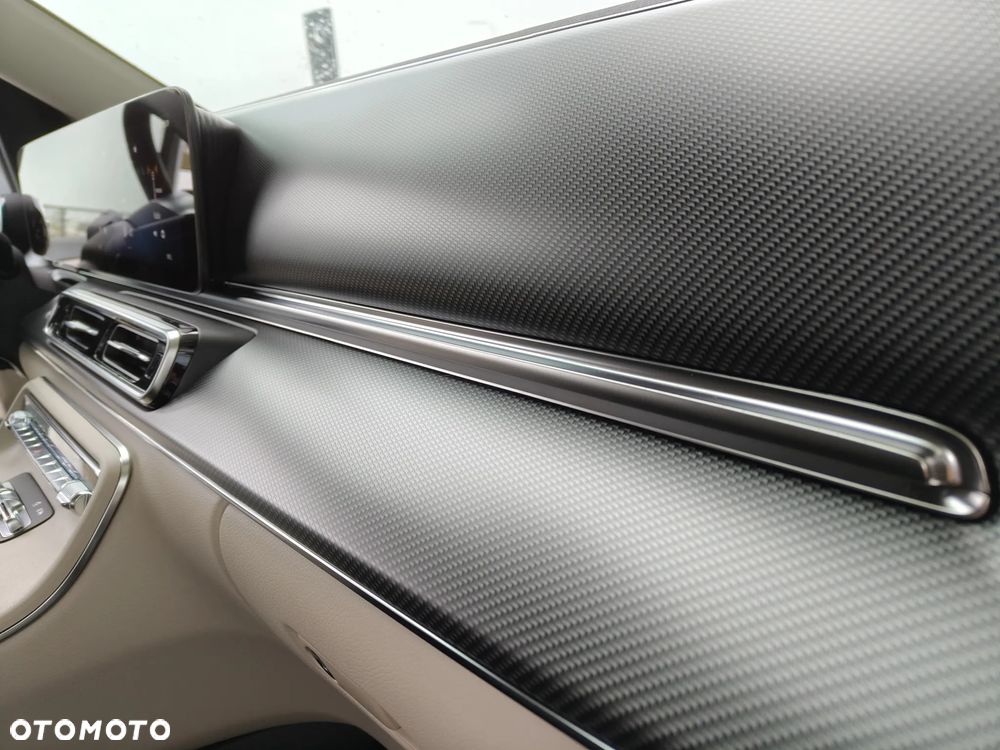 Mercedes-Benz Klasa V 300 d Exclusive 9G-Tronic (d³ugi) - 38