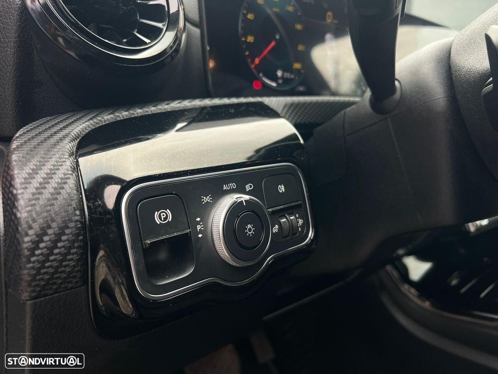 Mercedes-Benz A 180 d - 13
