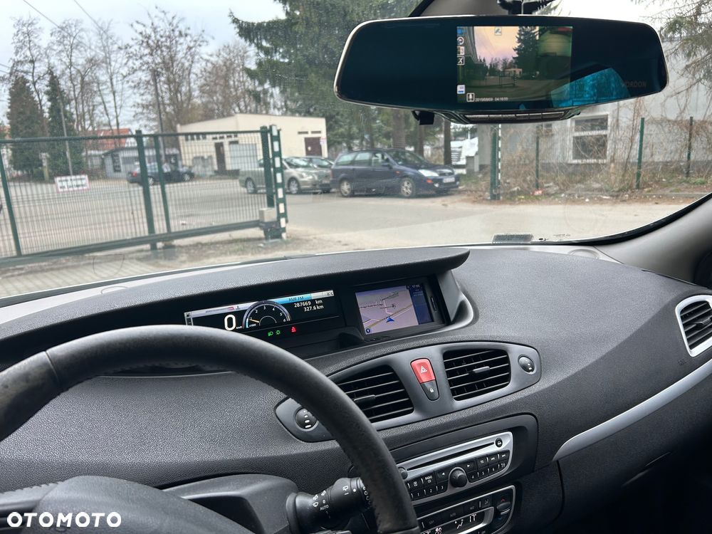 Renault Scenic 1.5 dCi Emotion - 10