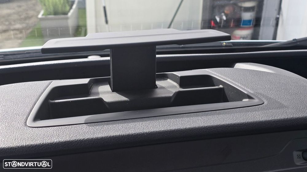 Ford Transit 310 L2 2.0 EcoBlue H2 Trend 2 Portas Laterais - 16