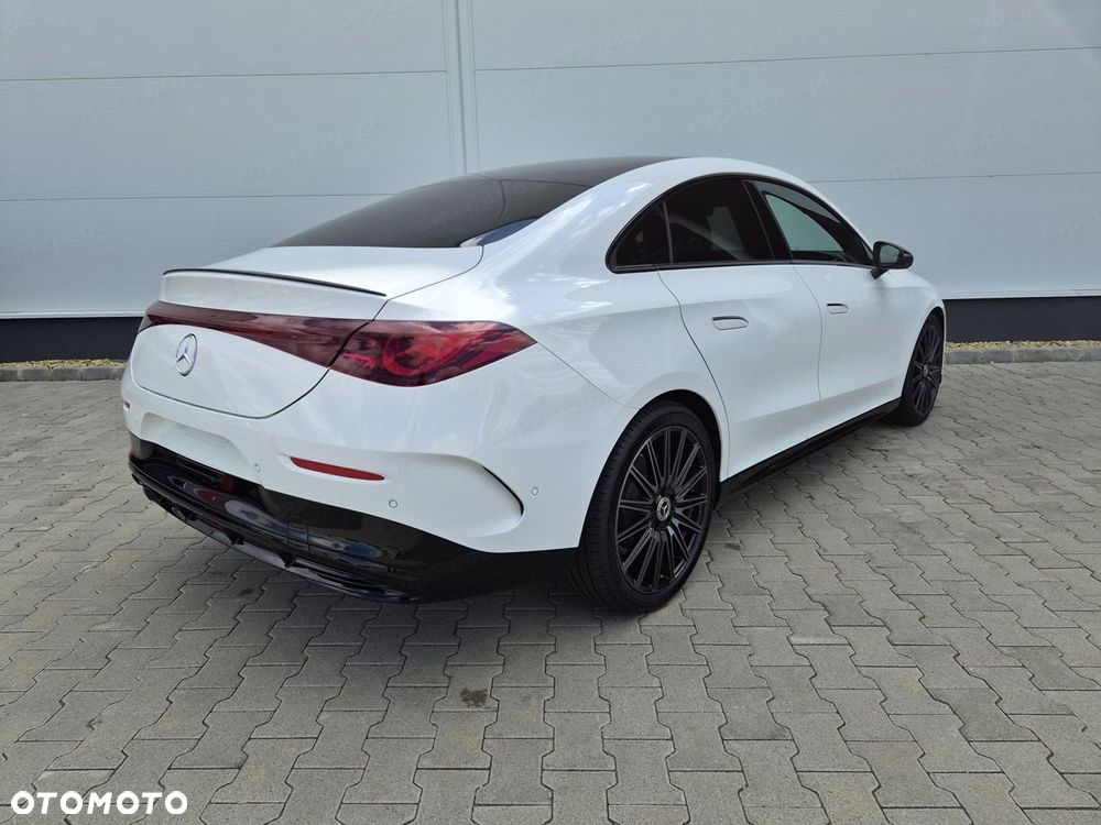Mercedes-Benz CLA 200 mHEV 4-Matic 8G-DCT - 4