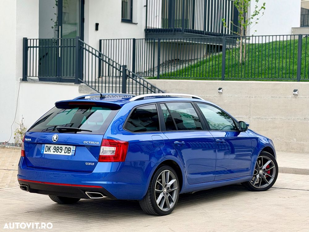 Skoda Octavia 2.0 TDI DSG RS - 4