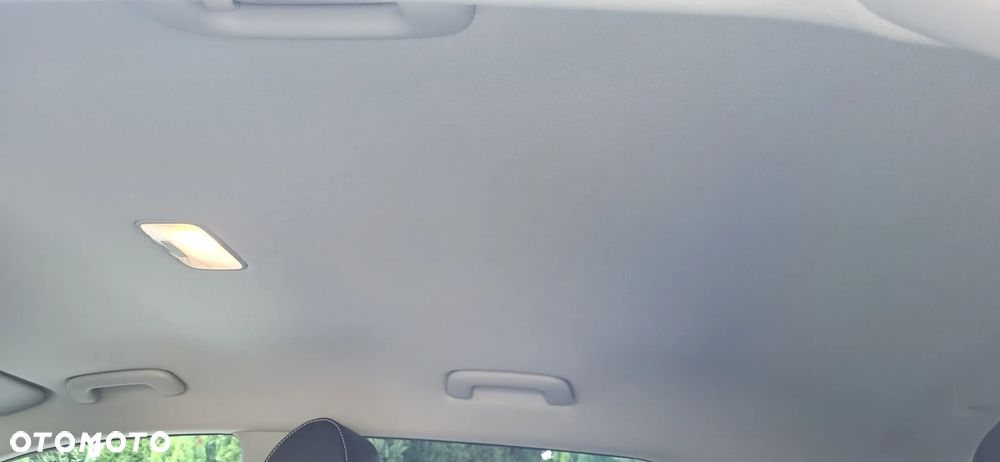 Kia Stonic 1.2 L Business Line - 16