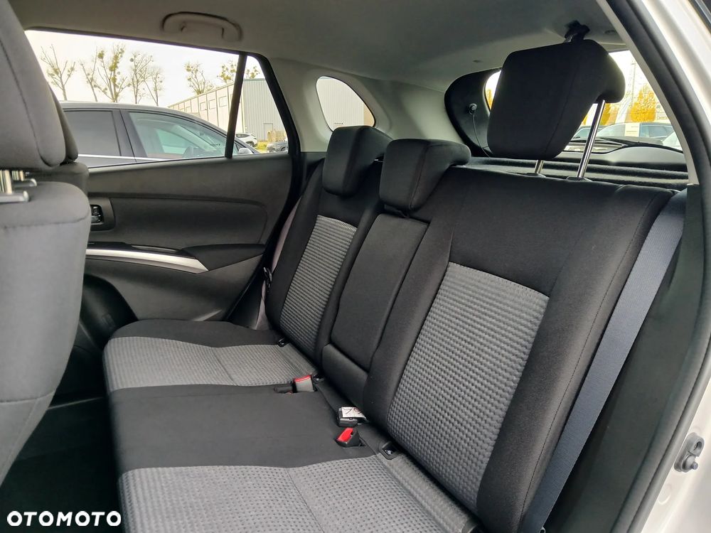 Suzuki S-Cross 1.5 DualJet Hybrid Premium 4WD AGS - 19