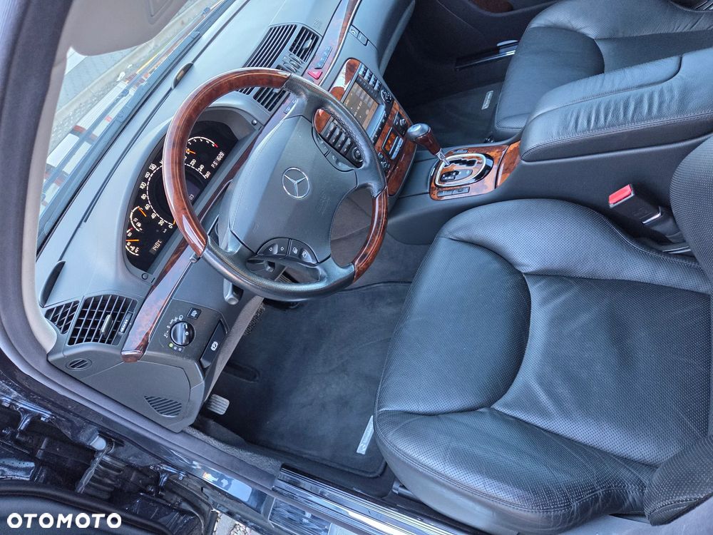 Mercedes-Benz Klasa S 500 4Matic - 12