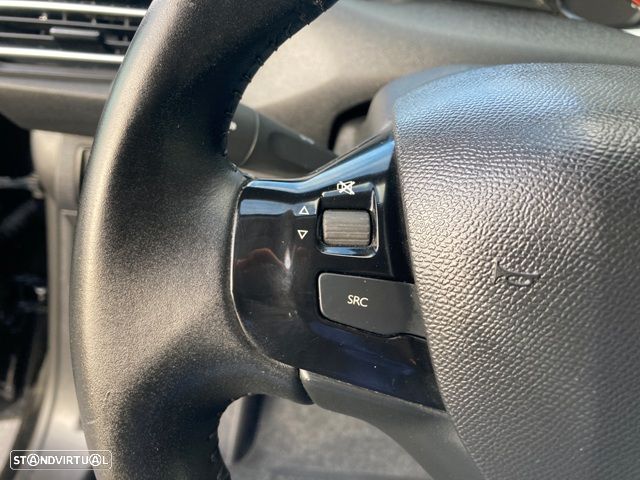 Peugeot 308 1.5 BlueHDi Style - 15