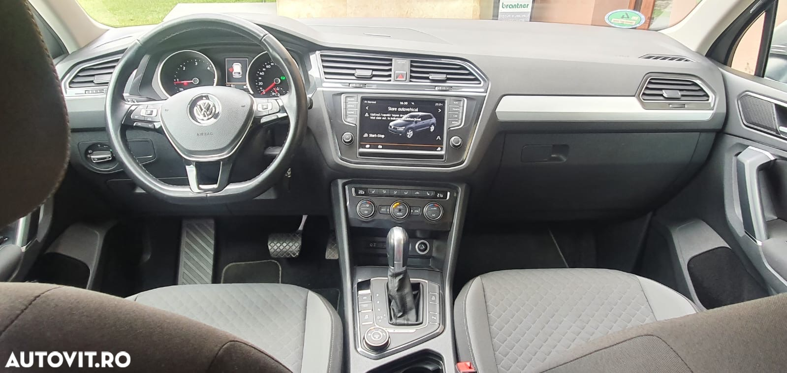 Volkswagen Tiguan - 6