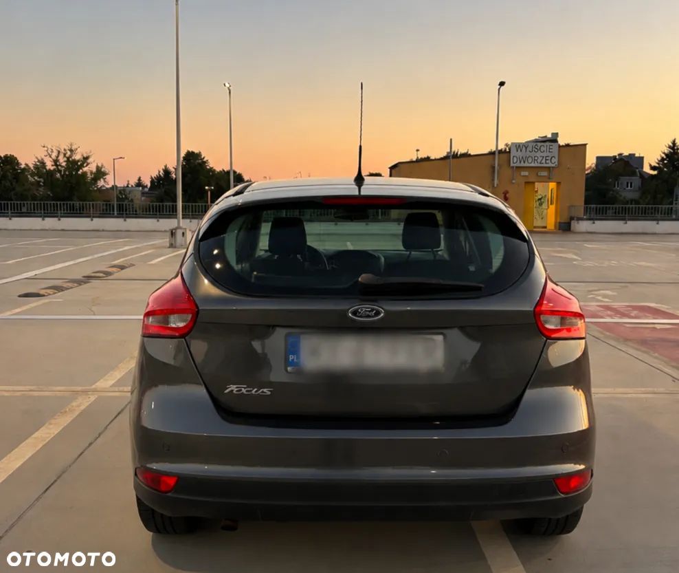Ford Focus 1.5 TDCi Trend - 4