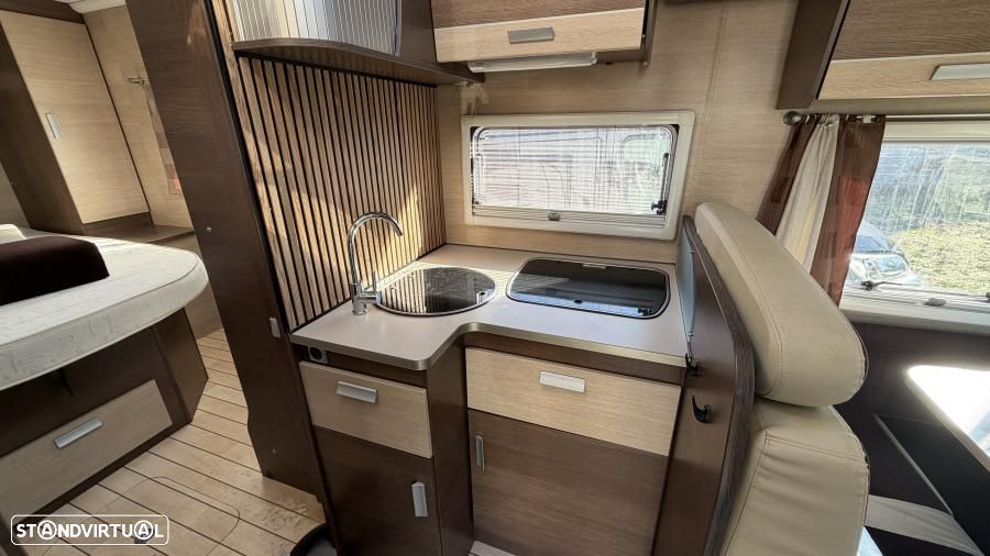 Bavaria T 74 Arctic c.central e basculante - 23