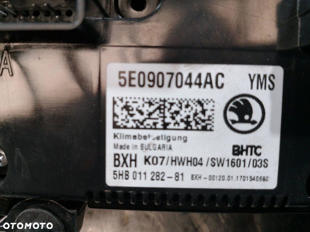 PANEL NAWIEWU SKODA OCTAVIA III 5E0907044AC   5HB011282-81 - 4