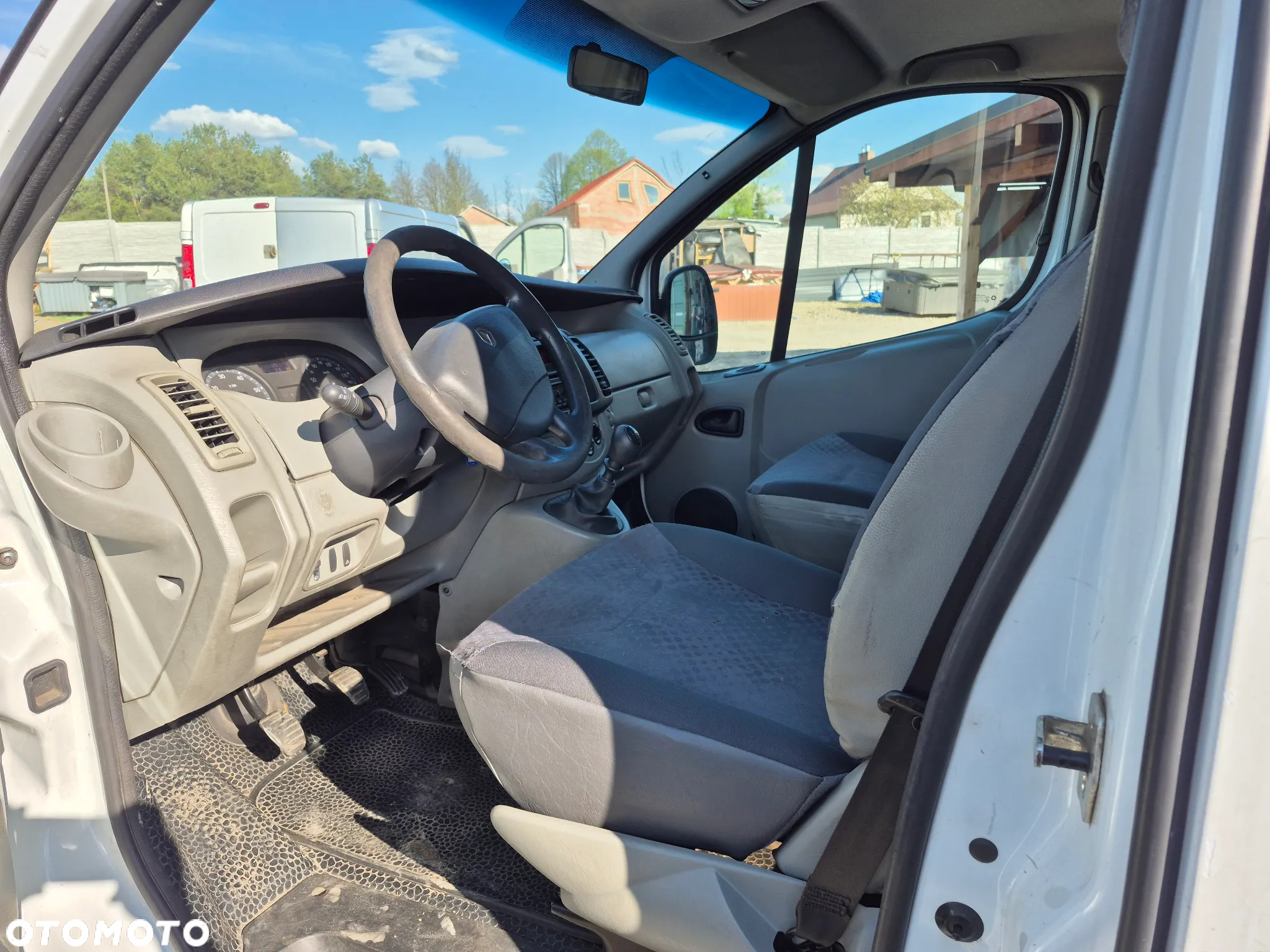 Renault Trafic 2.0 dCi 90 Combi L1H1 - 6