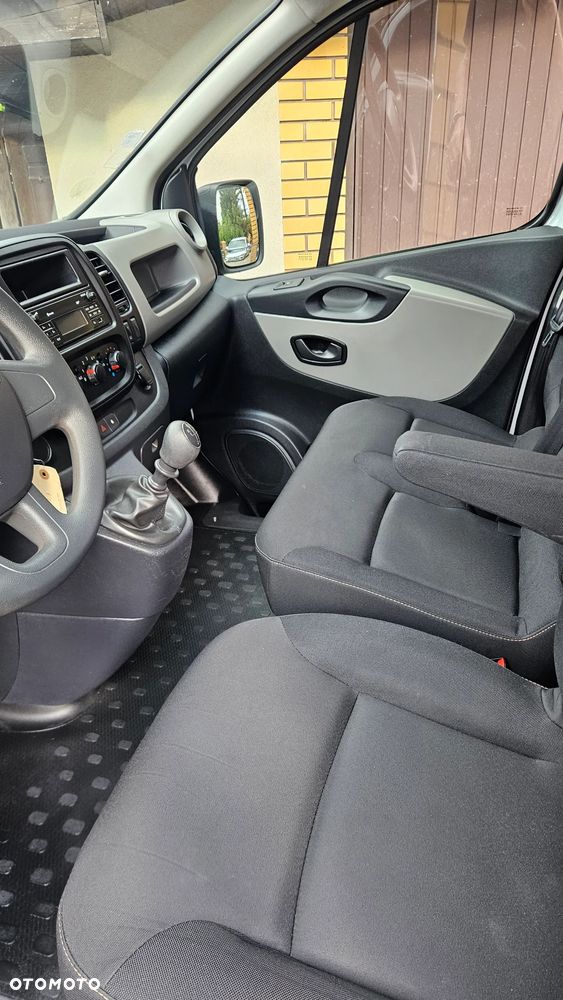 Renault TRAFIC - 15