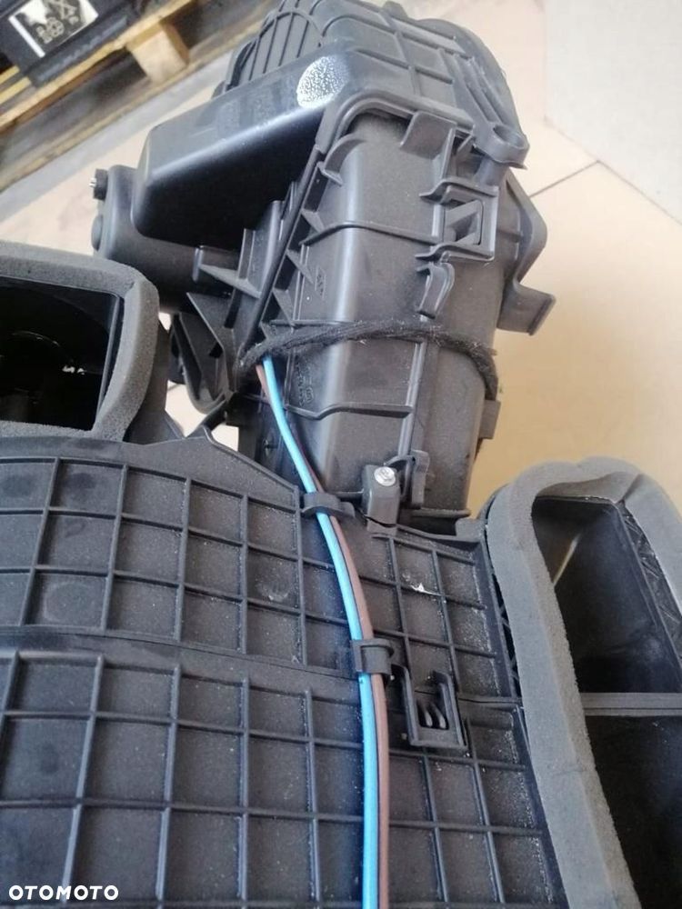 NAGRZEWNICA RENAULT MASTER III 272702687R - 3