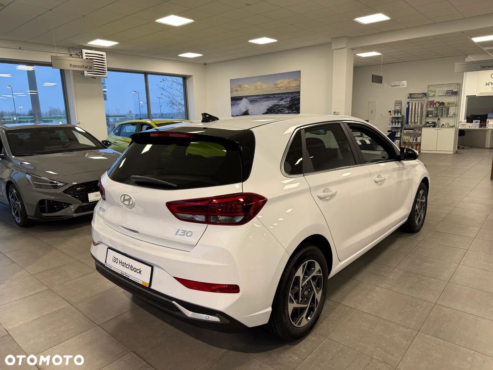 Hyundai i30 1.5 T-GDI 48V Smart - 4