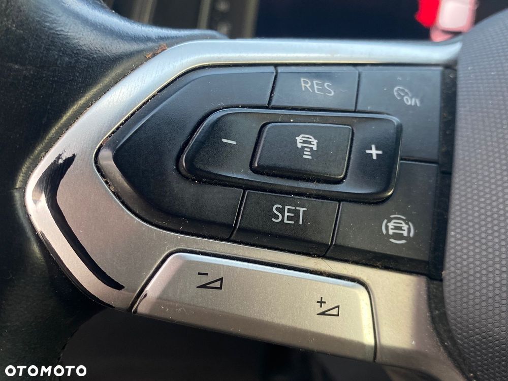 Volkswagen T-Roc 1.5 TSI Style DSG - 26