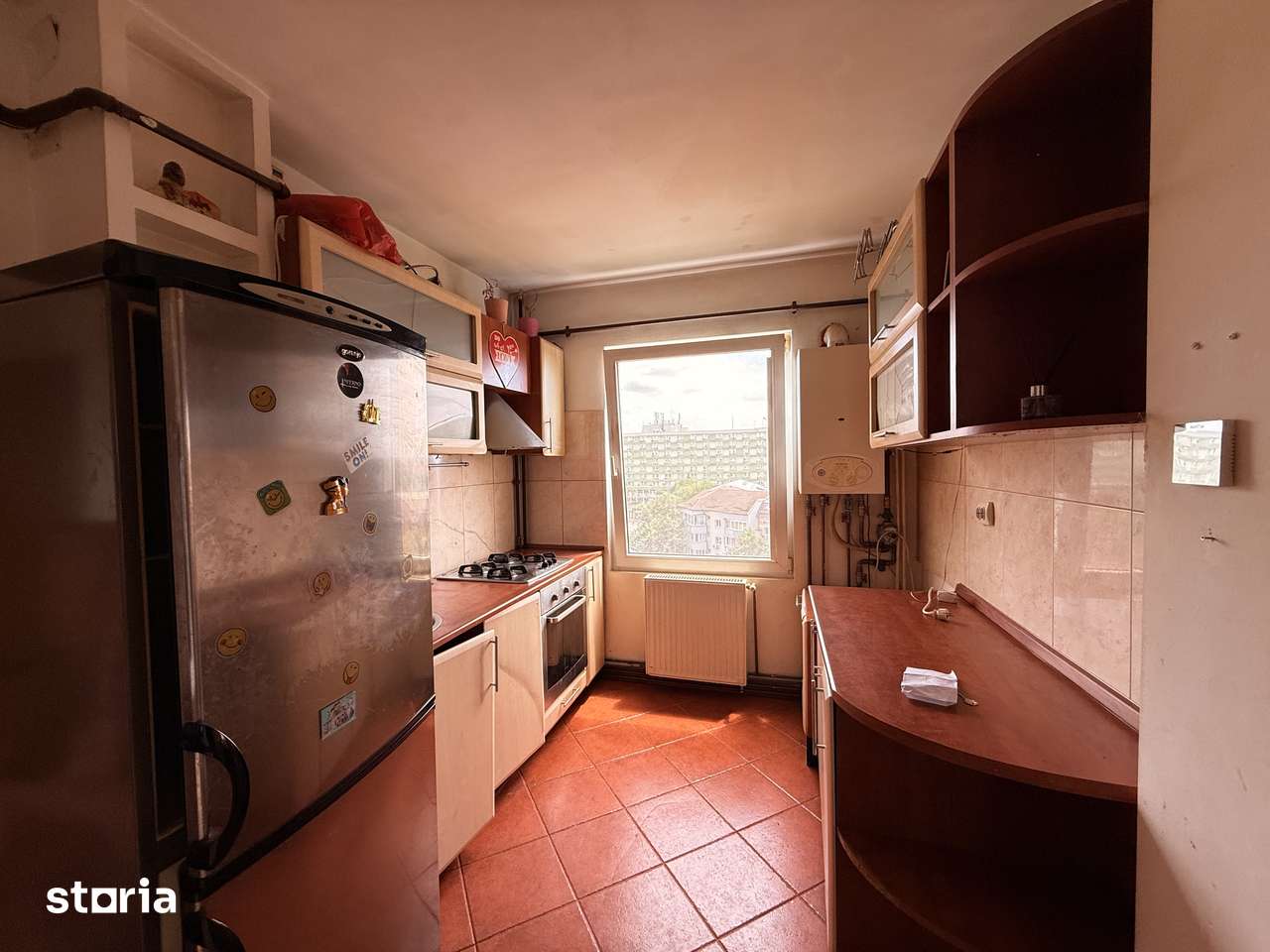Ap. 3 camere , decomandat , centrala pe gaz - Judetean — fotografia 1