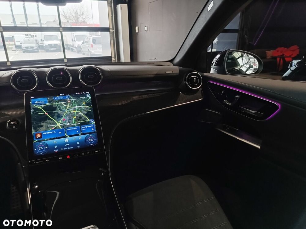Mercedes-Benz GLC - 13