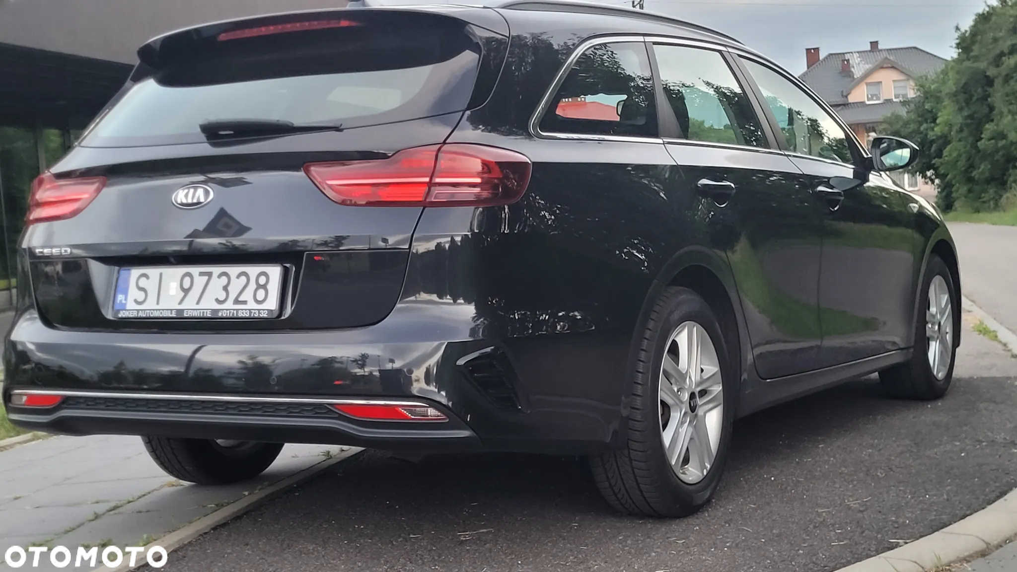 Kia Ceed - 13