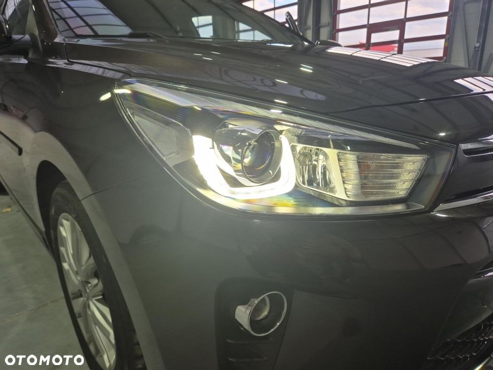Kia Rio - 25