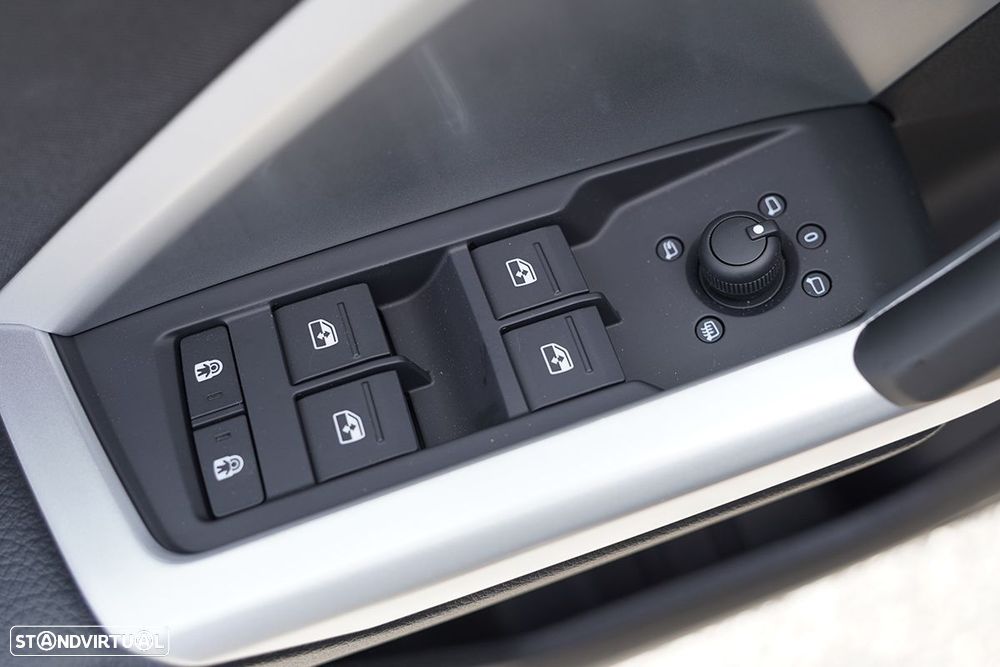 Audi Q3 Sportback 35 TDI S line S tronic - 19