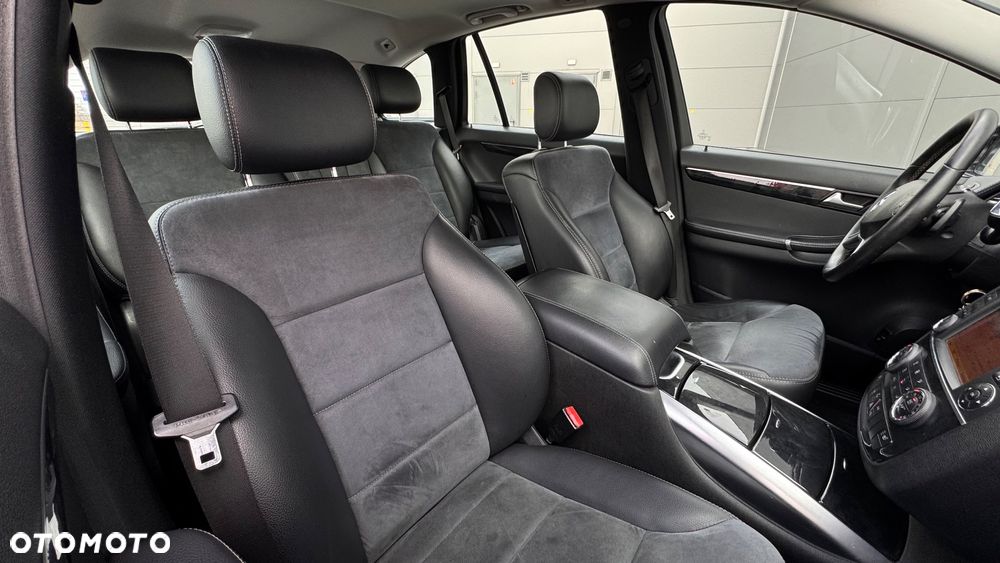 Mercedes-Benz Klasa R 300 CDI 7G-TRONIC DPF BlueEFFICIENCY Grand Edition - 39