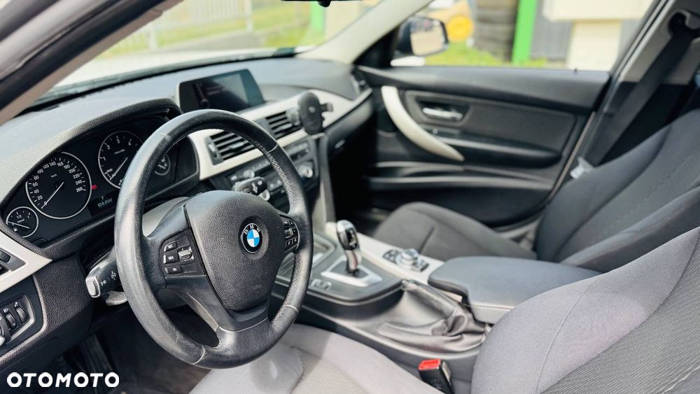 BMW Seria 3 - 10