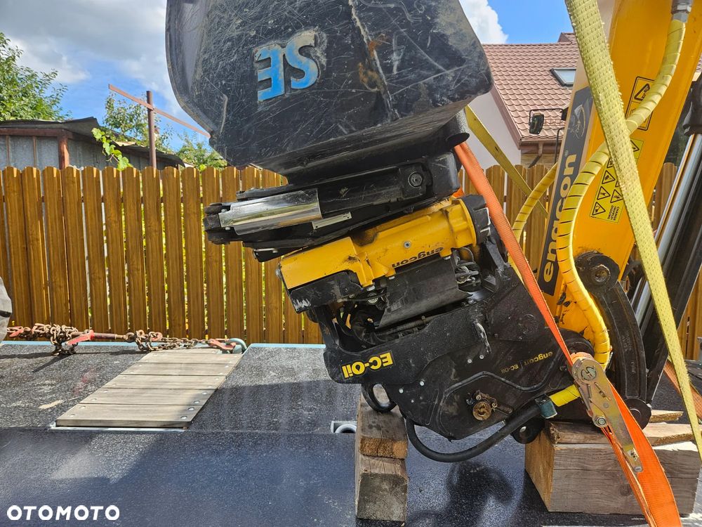 JCB 60C-2 - 6